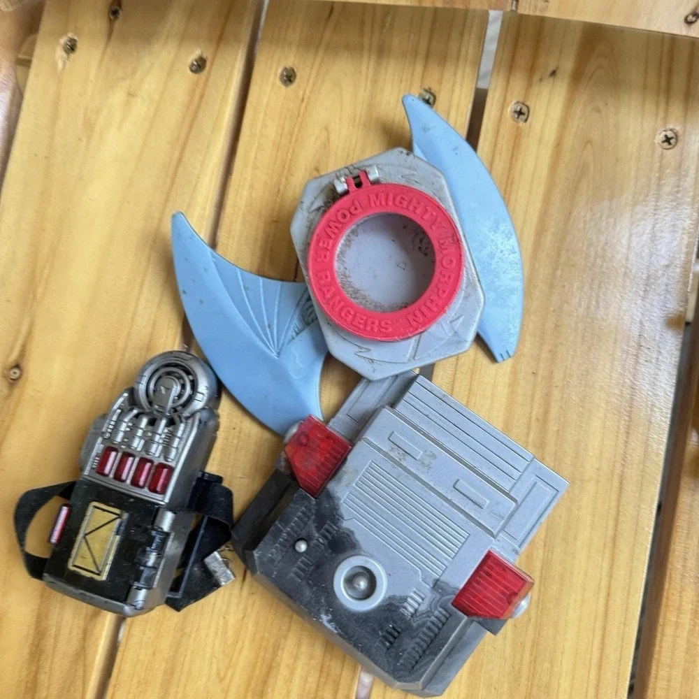 Vintage Power Rangers Action Figures And Vehicles Etc Mixed Lot